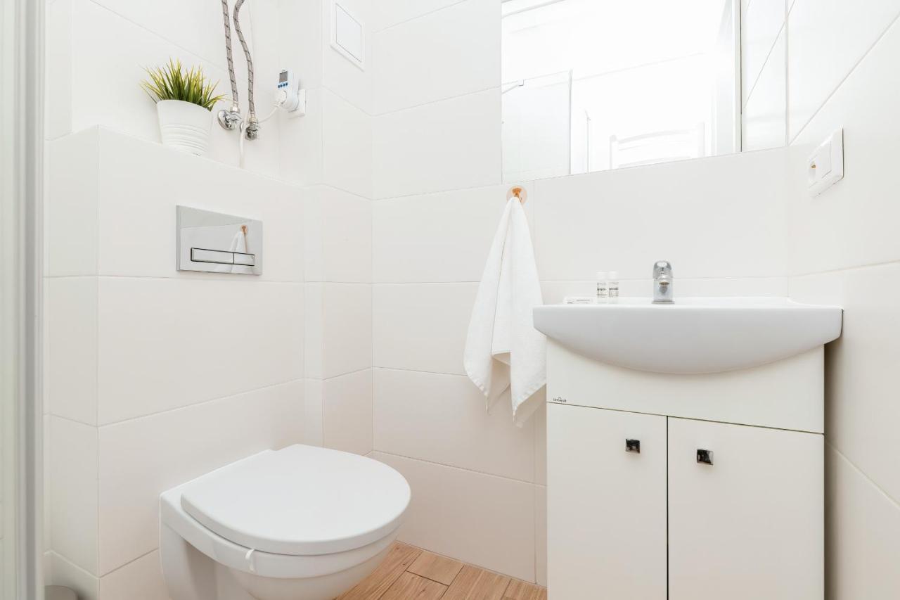 Apartments Gdynia Abrahama By Noclegi Renters エクステリア 写真
